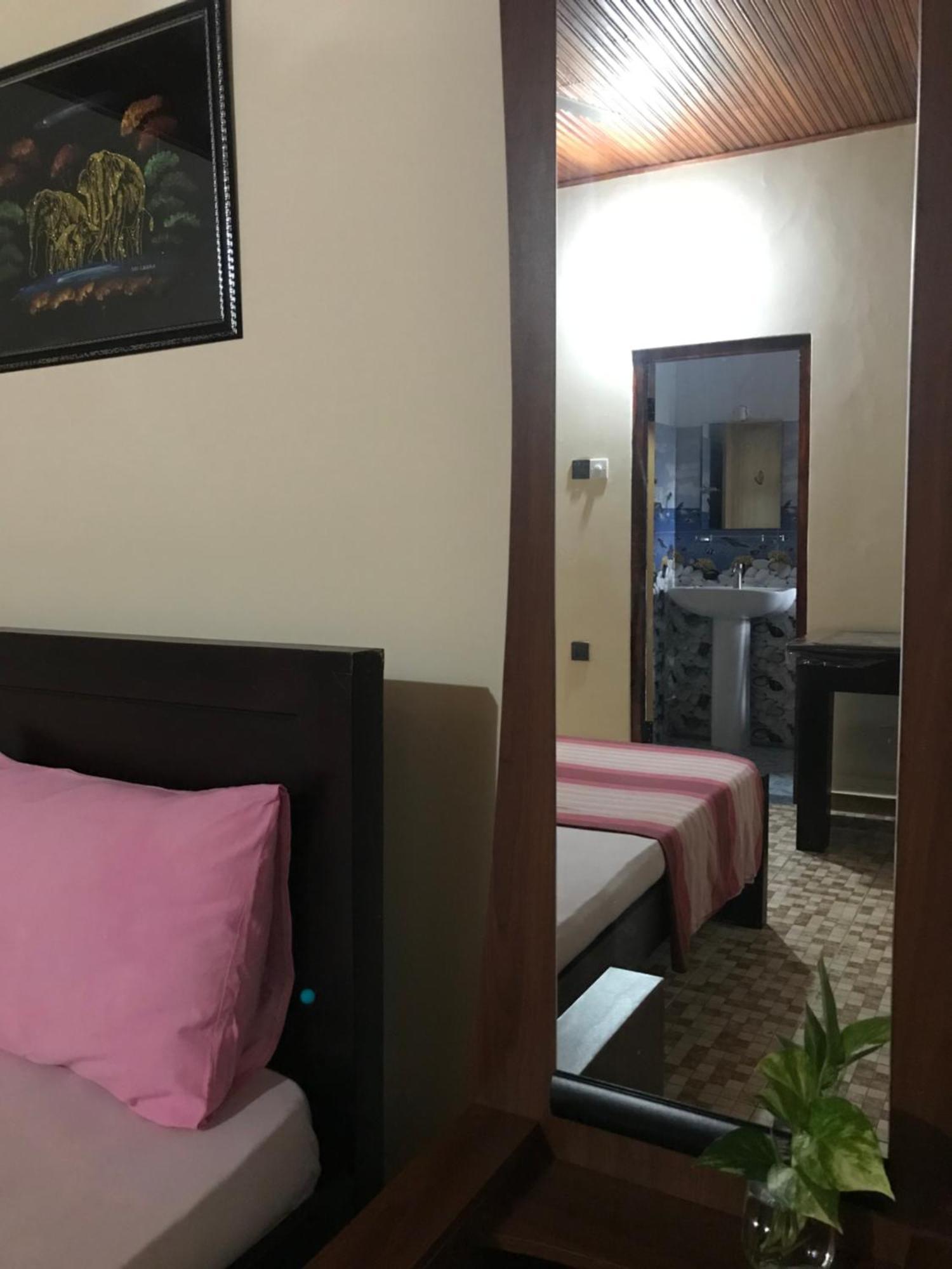 Villa Rodrigo Lite Негомбо Экстерьер фото
